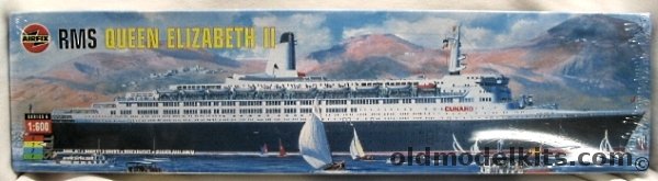 Airfix 1/600 RMS Queen Elizabeth II Ocean Liner, 06203 plastic model kit